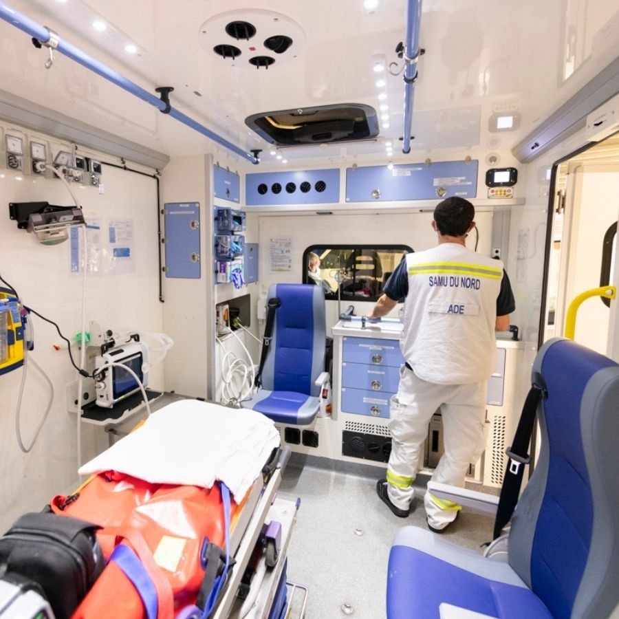 Ambulancier SMUR : tout savoir sur le rôle clé dans les interventions d’urgence