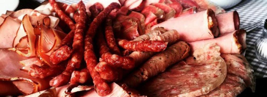 Viande rouge et cancer du côlon : quelle quantité franchir pour augmenter le risque ?